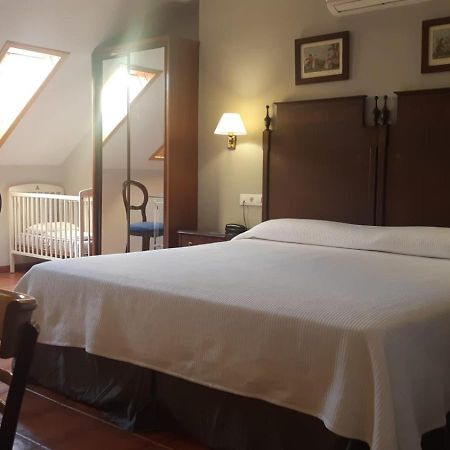 Hotel Iberia Plaza America Caces Eksteriør bilde